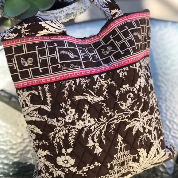 VERA BRADLEY  Large Tote in Brown Pink White Asian Inspired print with pink trim - Picture 11 of 16
